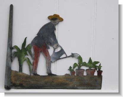 FRENCH GARDERNERS WEATHER VANE>